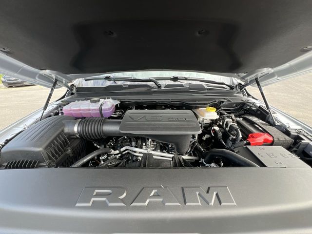 Thumbnail: 2026 RAM 1500 - 9