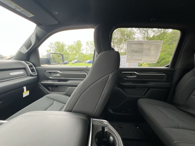 Thumbnail: 2026 RAM 1500 - 25