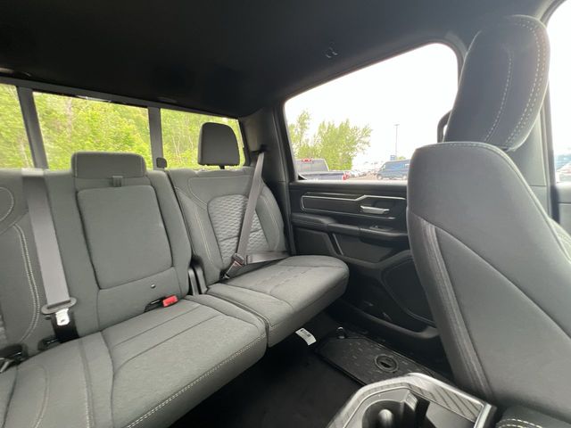 Thumbnail: 2026 RAM 1500 - 27