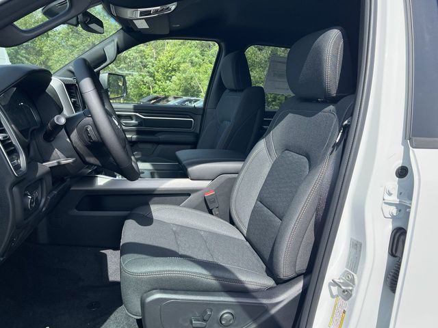 Thumbnail: 2026 RAM 1500 - 11
