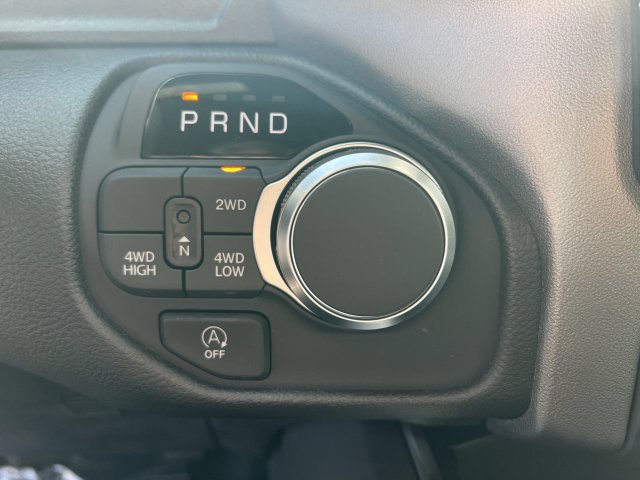 Thumbnail: 2026 RAM 1500 - 13