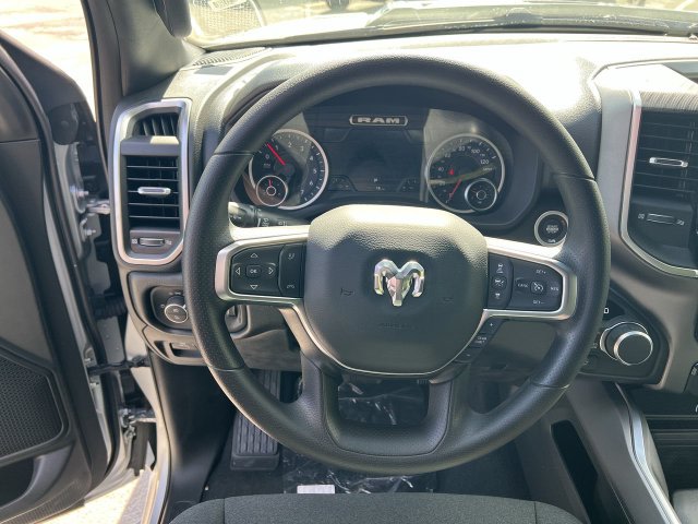 Thumbnail: 2026 RAM 1500 - 8