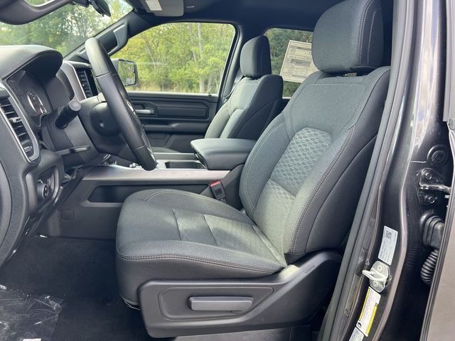 Thumbnail: 2026 RAM 1500 - 26