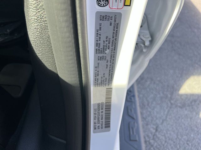 Thumbnail: 2026 RAM 1500 - 19