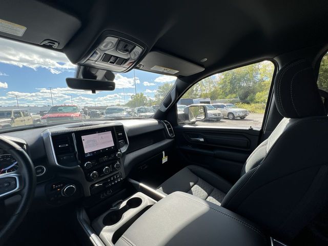 Thumbnail: 2026 RAM 1500 - 9