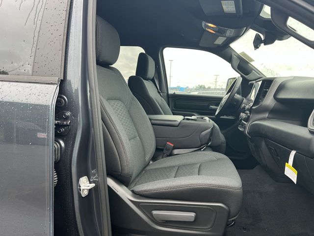 Thumbnail: 2026 RAM 1500 - 33