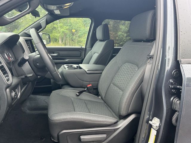 Thumbnail: 2026 RAM 1500 - 10