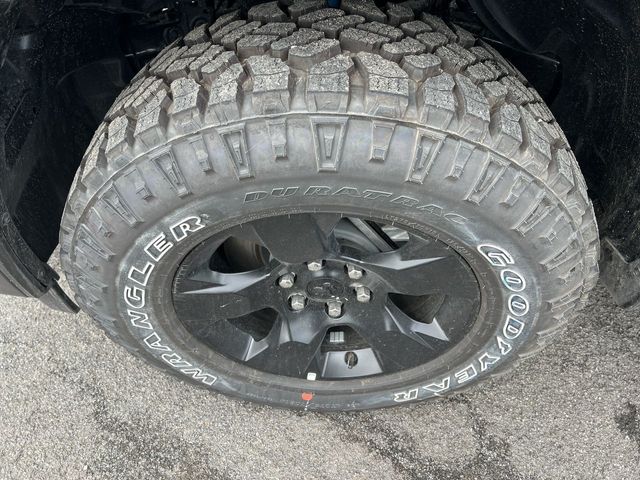 Thumbnail: 2026 RAM 1500 - 7