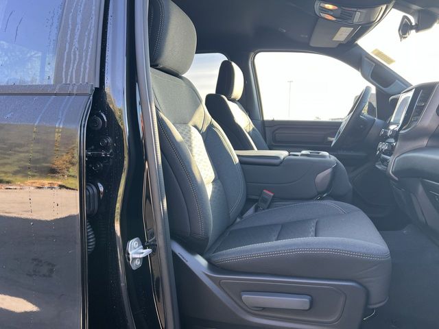Thumbnail: 2026 RAM 1500 - 11