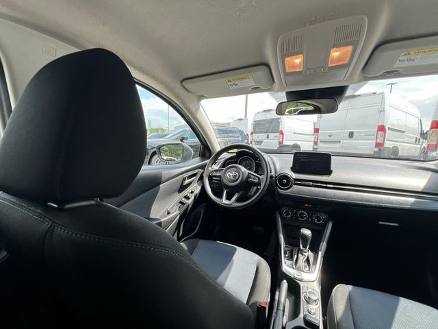 Thumbnail: 2020 Toyota Yaris - 14