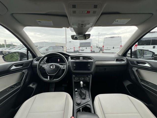 Thumbnail: 2021 Volkswagen Tiguan - 2
