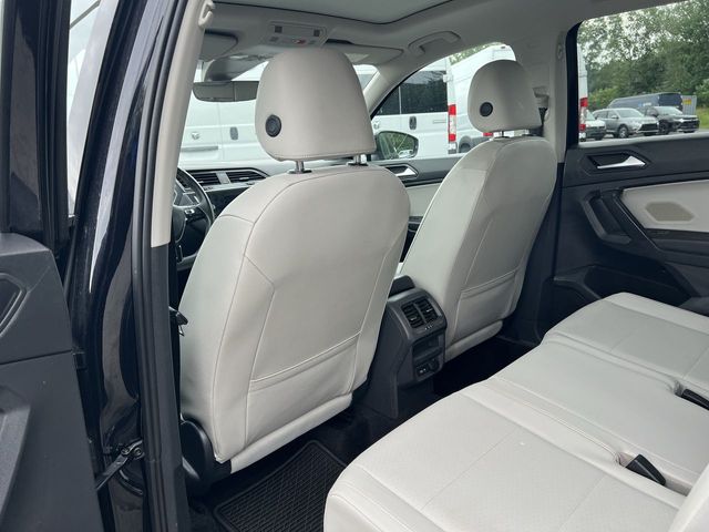 Thumbnail: 2021 Volkswagen Tiguan - 30