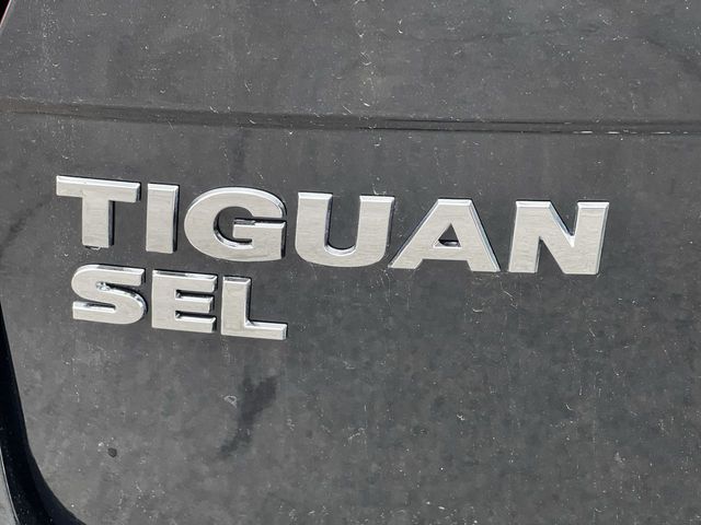 Thumbnail: 2021 Volkswagen Tiguan - 7