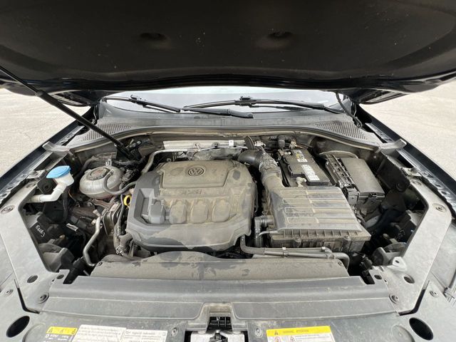 Thumbnail: 2021 Volkswagen Tiguan - 9