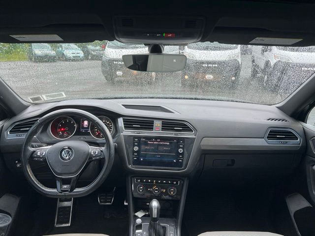Thumbnail: 2021 Volkswagen Tiguan - 10