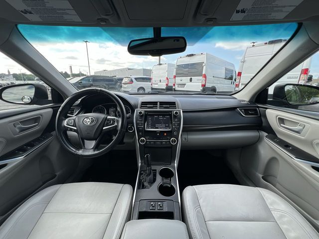 Thumbnail: 2017 Toyota Camry - 14