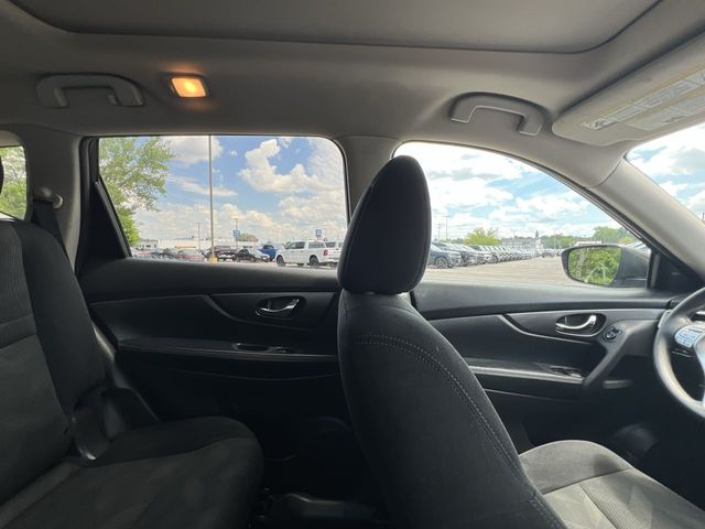 Thumbnail: 2015 Nissan Rogue - 28
