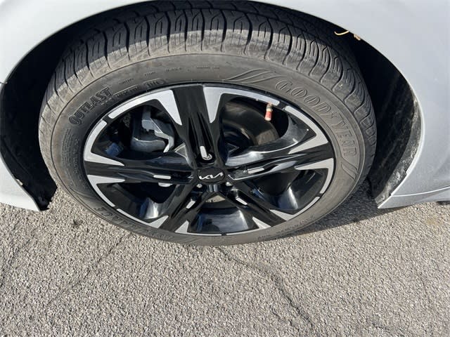 Thumbnail: 2024 Kia K5 - 8