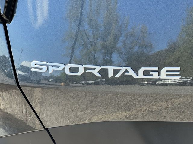 Thumbnail: 2023 Kia Sportage - 7