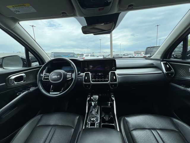 Thumbnail: 2023 Kia Sorento - 28