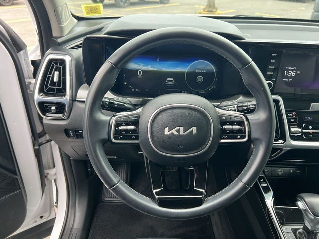 Thumbnail: 2023 Kia Sorento - 33
