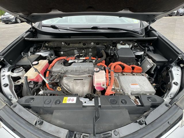Thumbnail: 2018 Toyota RAV4 - 8