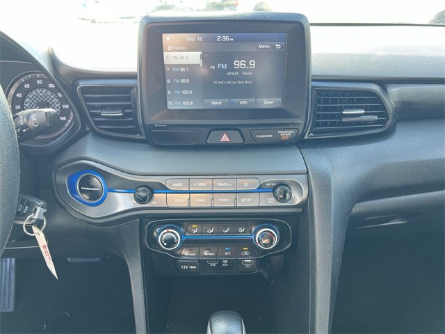Thumbnail: 2019 Hyundai Veloster - 15