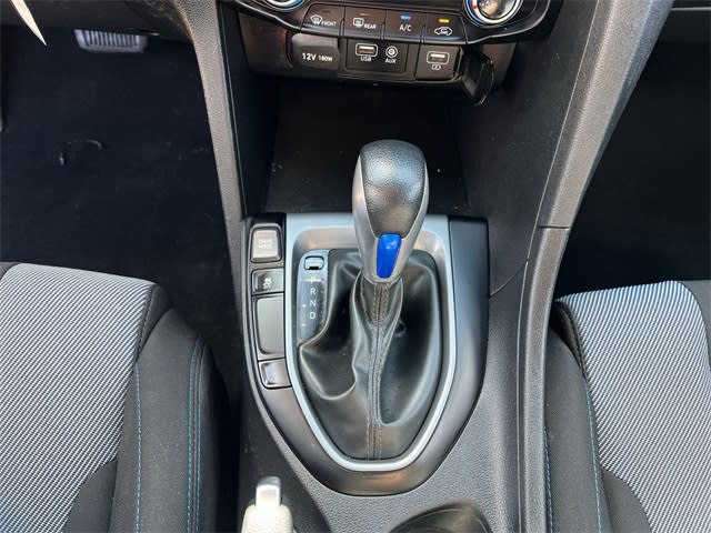 Thumbnail: 2019 Hyundai Veloster - 16