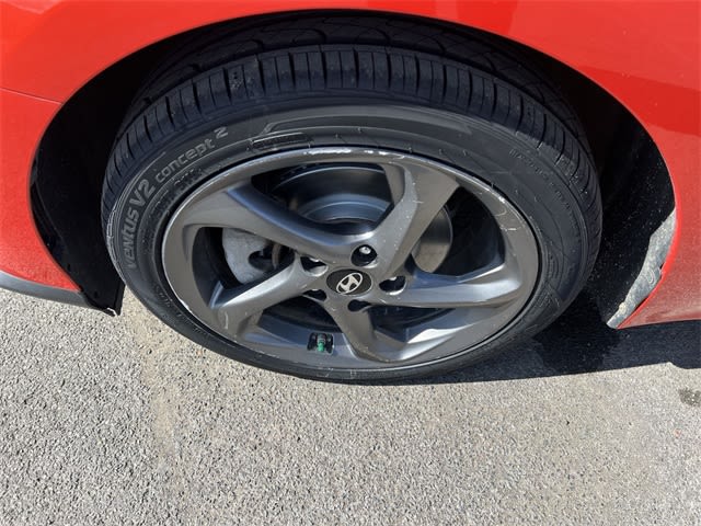 Thumbnail: 2019 Hyundai Veloster - 8