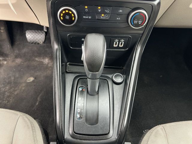 Thumbnail: 2021 Ford EcoSport - 16