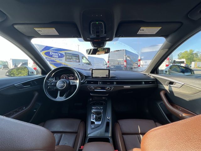 Thumbnail: 2019 Audi A4 - 2