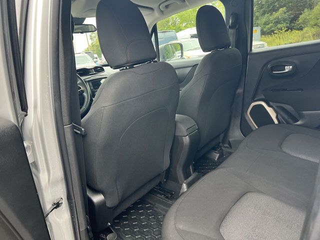 Thumbnail: 2017 Jeep Renegade - 29
