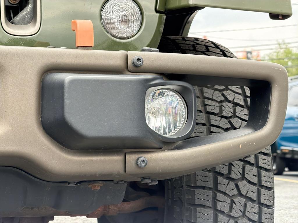 Thumbnail: 2016 Jeep Wrangler - 25