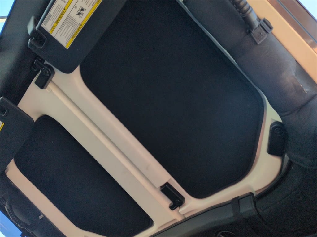 Thumbnail: 2017 Jeep Wrangler - 29