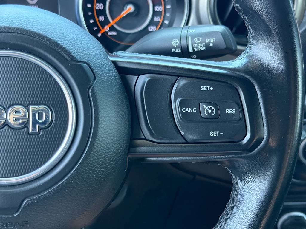 Thumbnail: 2020 Jeep Wrangler - 31