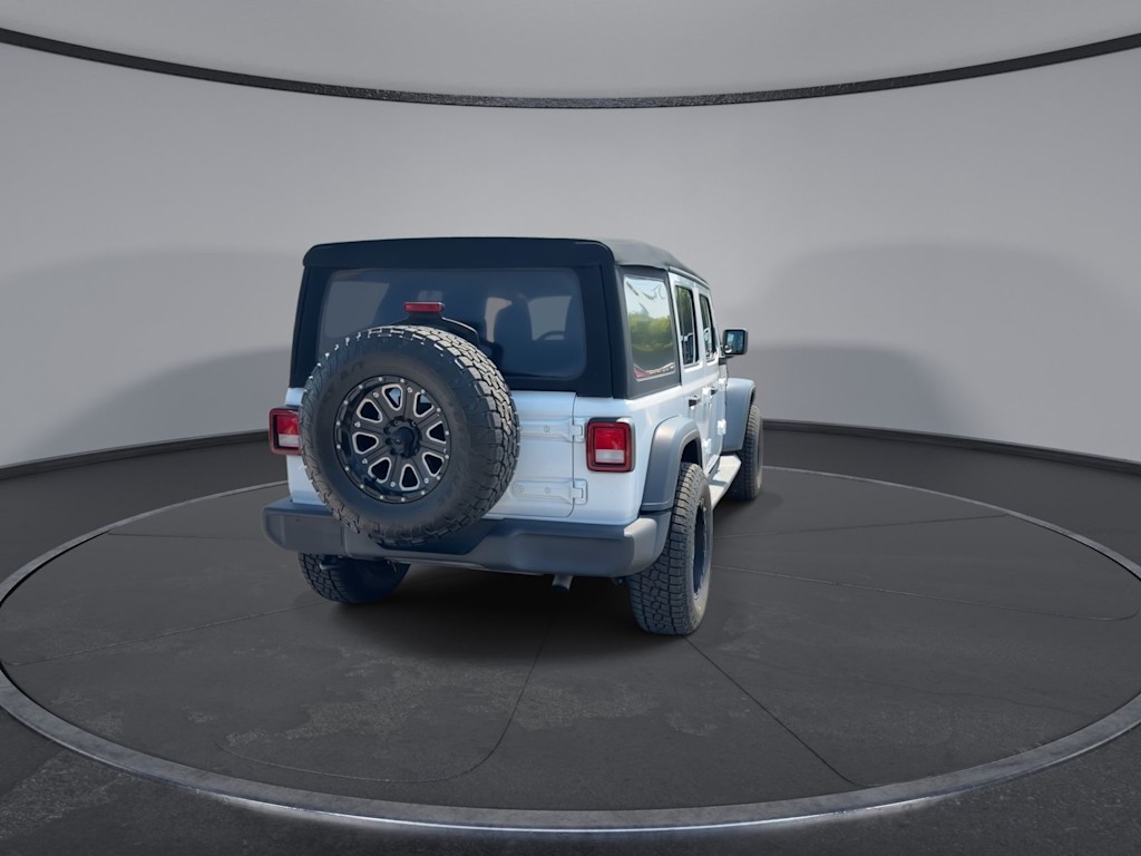Thumbnail: 2020 Jeep Wrangler - 21