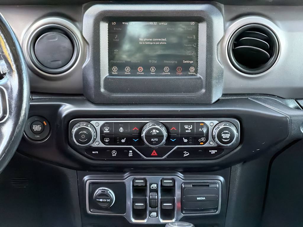 Thumbnail: 2021 Jeep Wrangler - 14