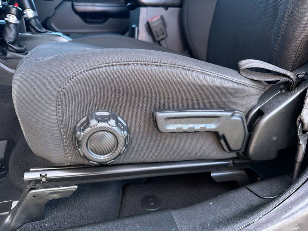 Thumbnail: 2021 Jeep Wrangler - 27