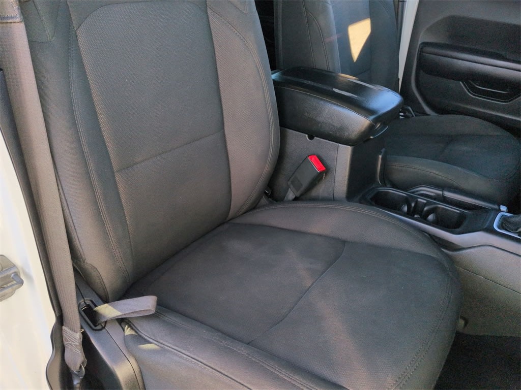 Thumbnail: 2018 Jeep Wrangler - 31