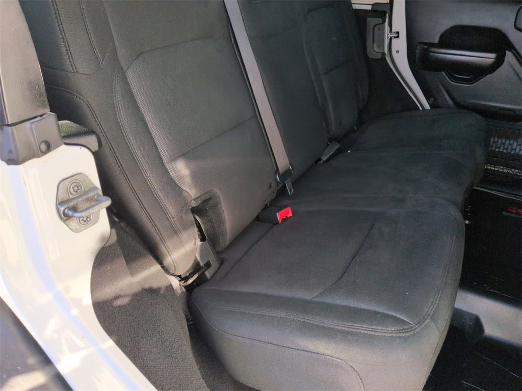 Thumbnail: 2018 Jeep Wrangler - 29