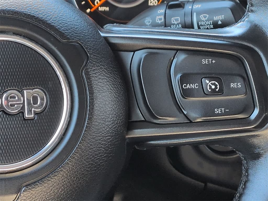 Thumbnail: 2018 Jeep Wrangler - 33