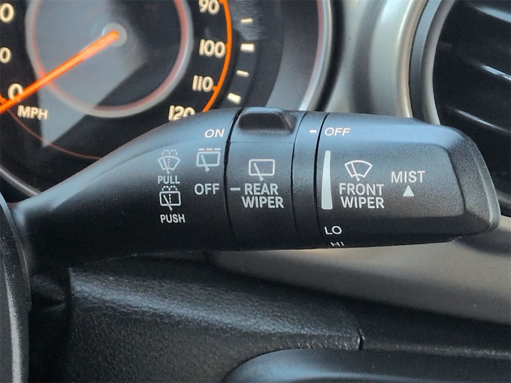 Thumbnail: 2018 Jeep Wrangler - 16