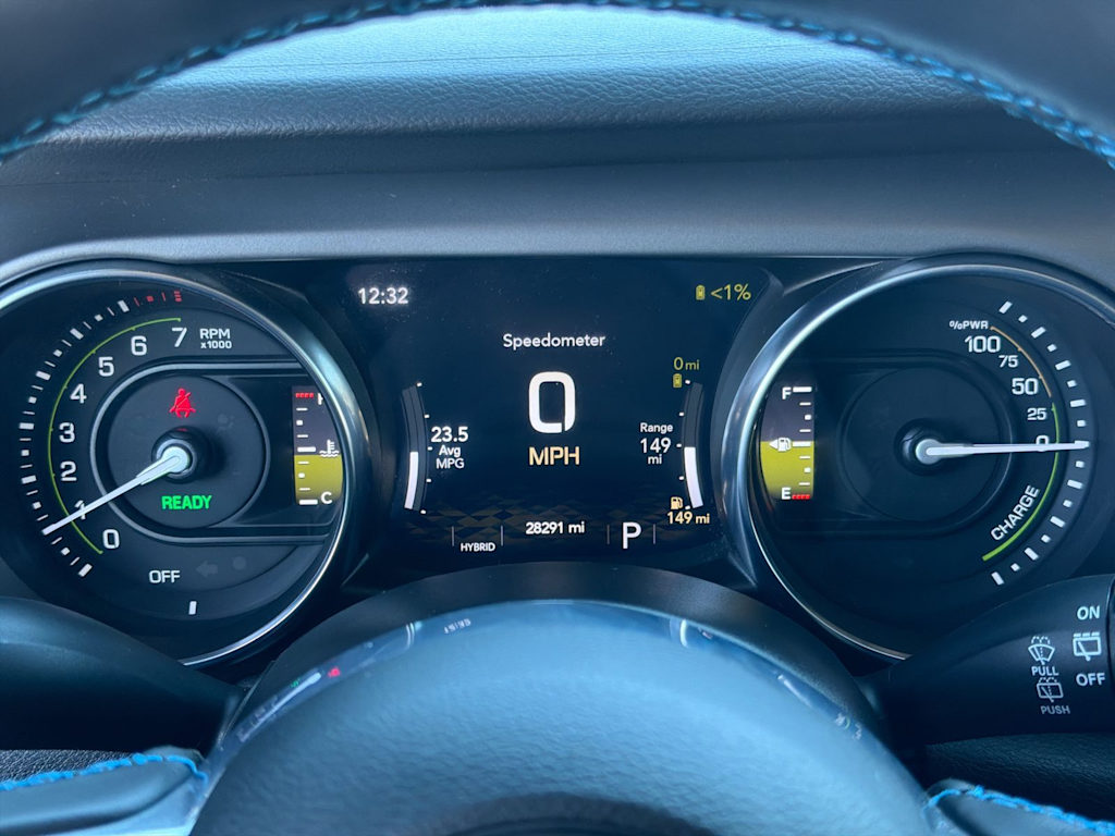 Thumbnail: 2022 Jeep Wrangler - 38