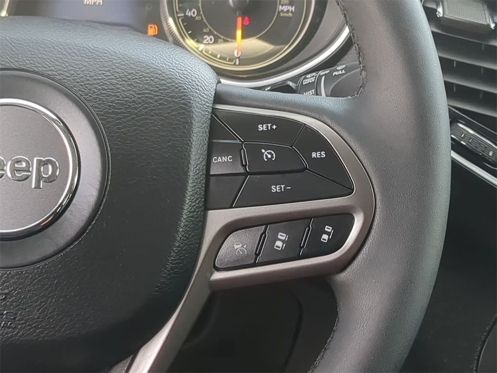 2021 Jeep Cherokee Limited Edition 32