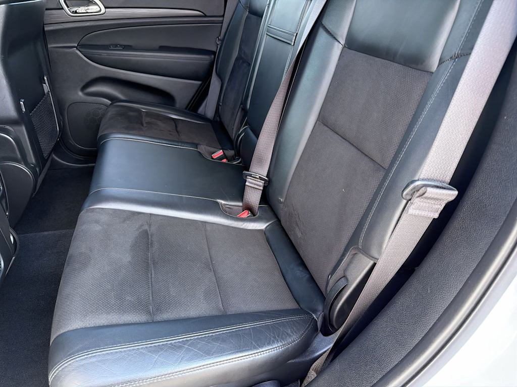 Thumbnail: 2021 Jeep Grand Cherokee - 12