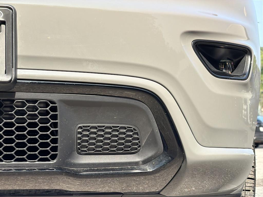 Thumbnail: 2020 Jeep Grand Cherokee - 14
