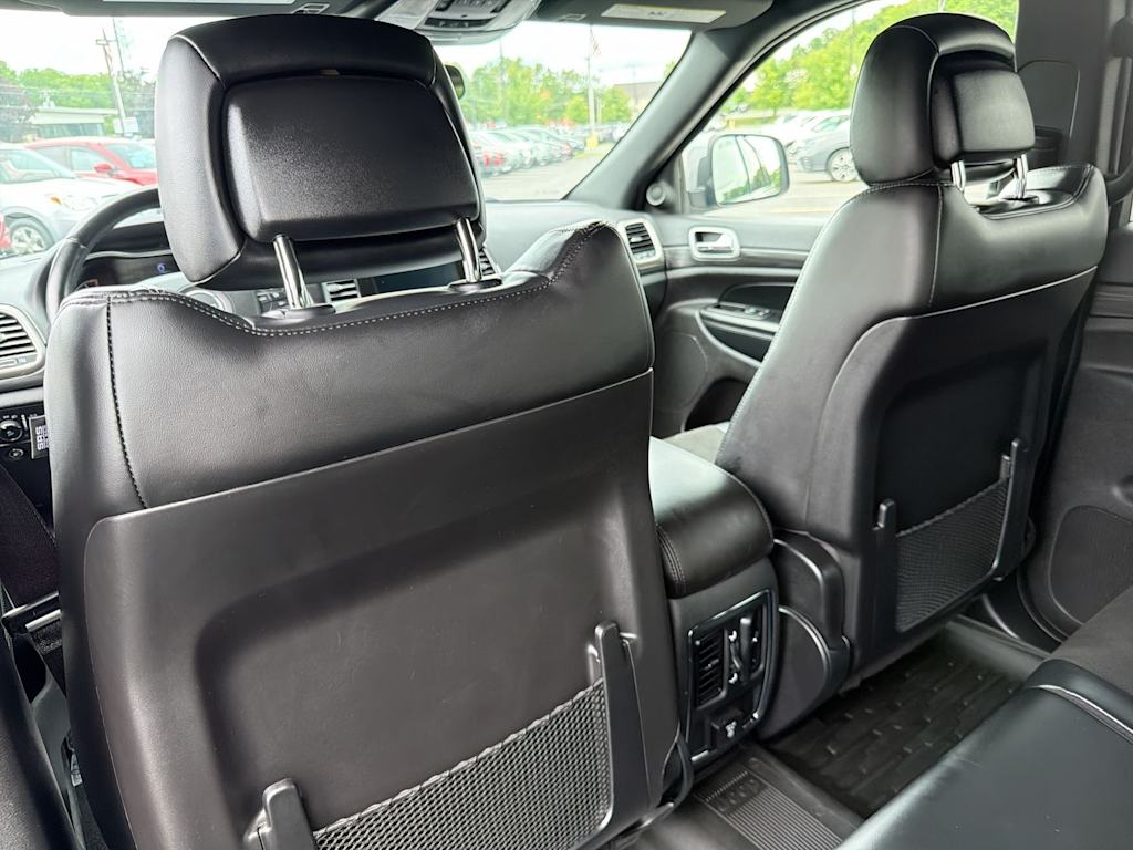 Thumbnail: 2021 Jeep Grand Cherokee - 10