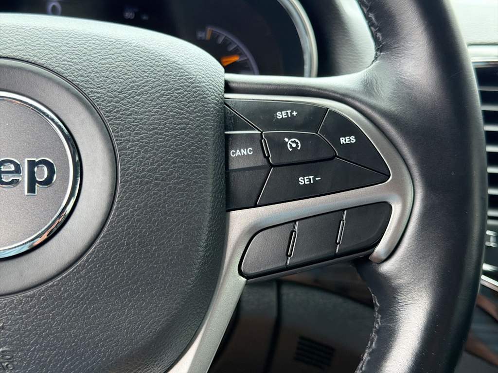 Thumbnail: 2021 Jeep Grand Cherokee - 31