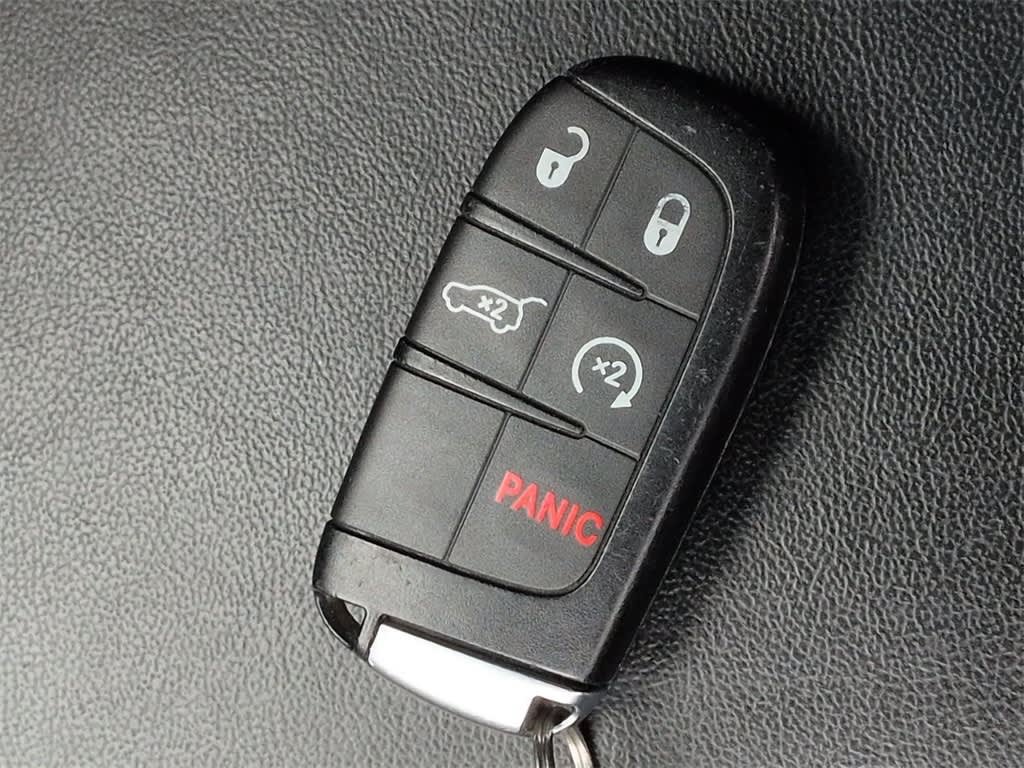 Thumbnail: 2021 Jeep Grand Cherokee - 18