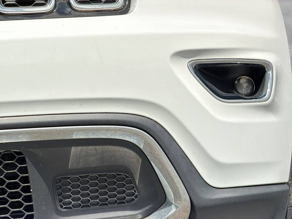 Thumbnail: 2020 Jeep Grand Cherokee - 14